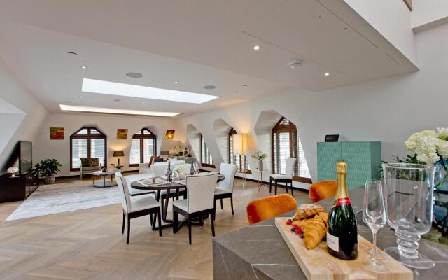 3-bed Rooftop Penthouse