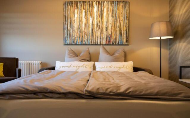 Luxuswohnung mit Tiefgarage in Nähe Messe-BMW-Porsche-DHL-Flughafen