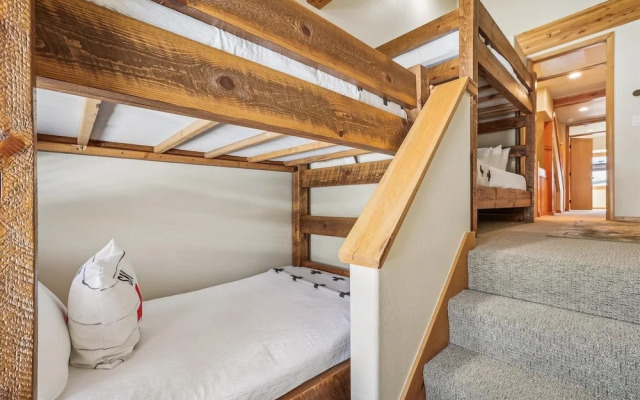 Cedars 24 3 Bedroom Duplex