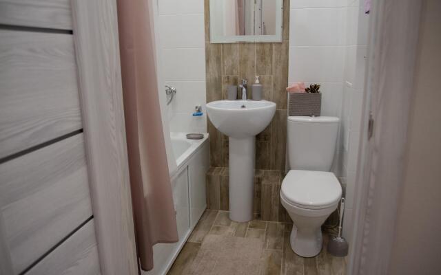 Апартаменты на ​Ярыгинской набережной 9