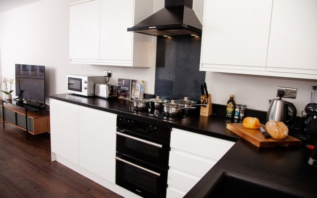 High Life Luxury Serviced Apartments