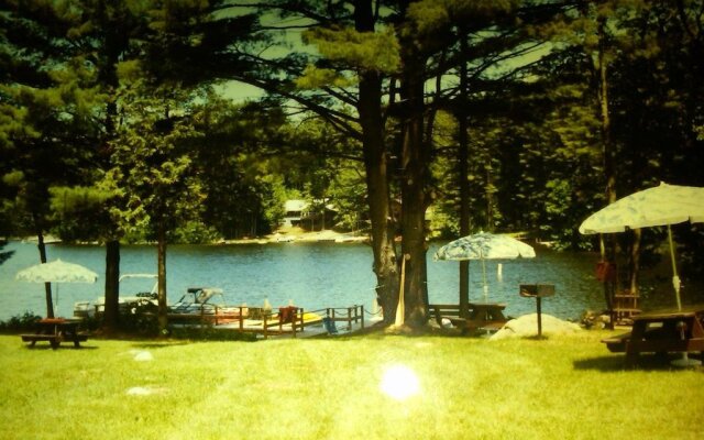 Conways Lake Manor