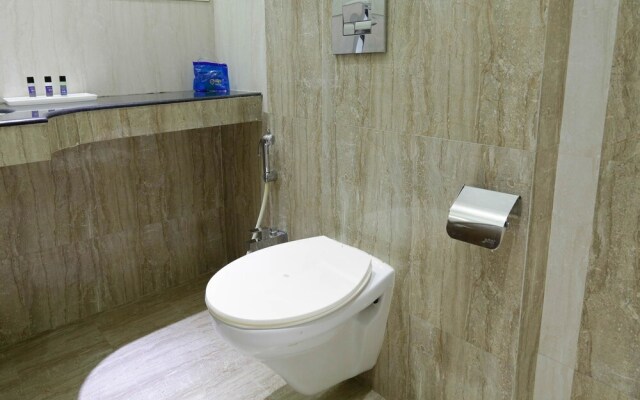 OYO 2166 Hotel KMahaveer