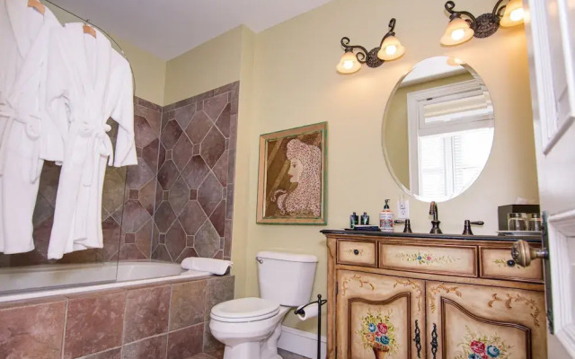 The Levi Deal Mansion Bed & Breakfast