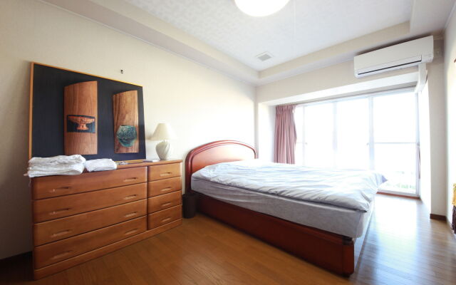 Shirahama White Beach House