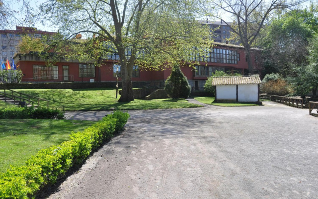 Parador De Gijon