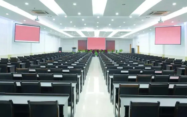 Sports Hotel
