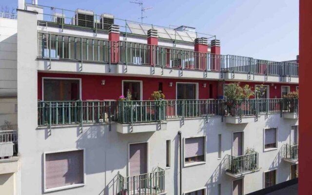 Silenzioso Bilocale con Balcone A61 in Cavallotti Duomo Apartments - Contempora