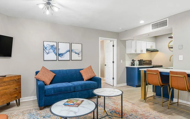 Prime Buckhead Chic Condo in Atlanta