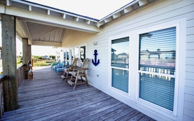 Not Too Crabby by RedAwning