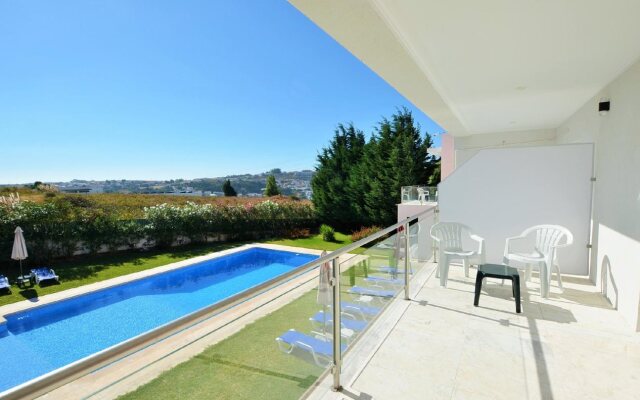 HILLTOP OASIS - Lisboa Oeiras