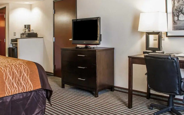 Comfort Inn And Suites Perry