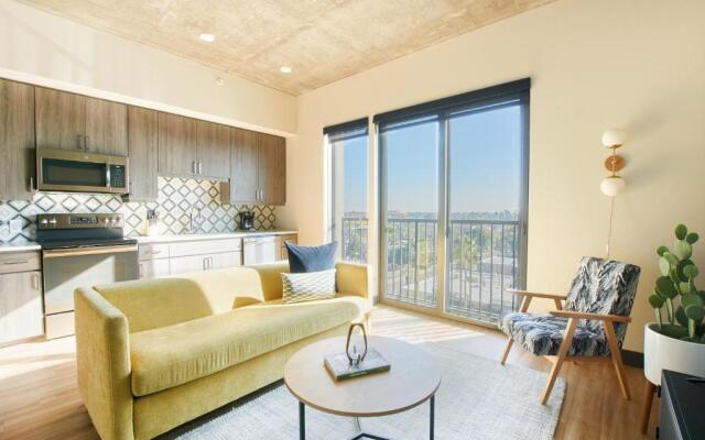 Sonder by Marriott Bonvoy Mill Ave Apartments Tempe