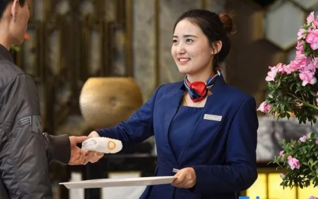 Mehood Hotel (Xi'an Lintong Terracotta Army Hua Qing Palace) – People – Xi'an