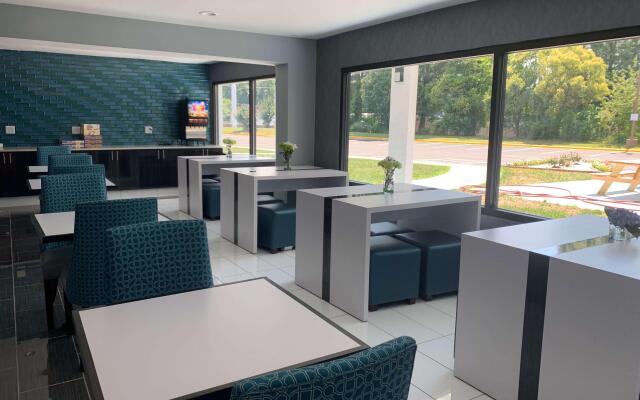 Baymont by Wyndham Charlotte University