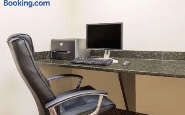 Best Western Moffett Road Inn