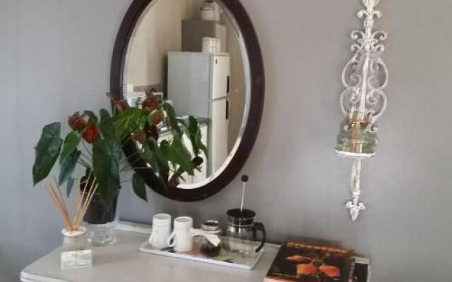 Nostalgia Self Catering Guesthouse
