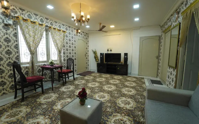 Blue Horizon Apartment 2bhk Nr Marina Beach