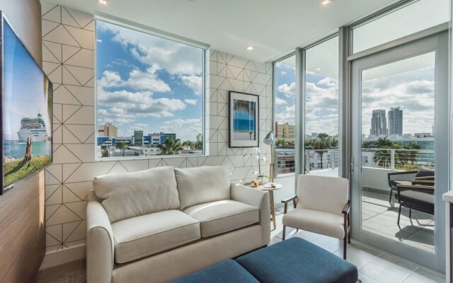 2 Bedroom apt - Prime Location in South Beach