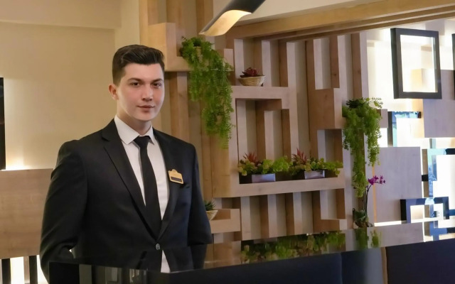 Avwan Hotel Cigli