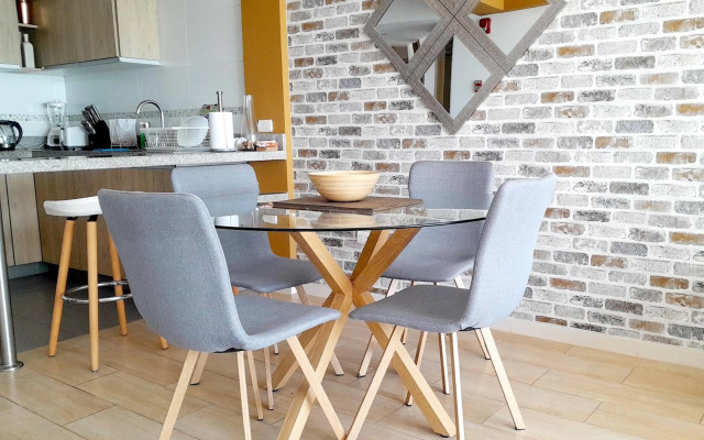 Stylish New Apartment with stunning Ocean View near Miraflores