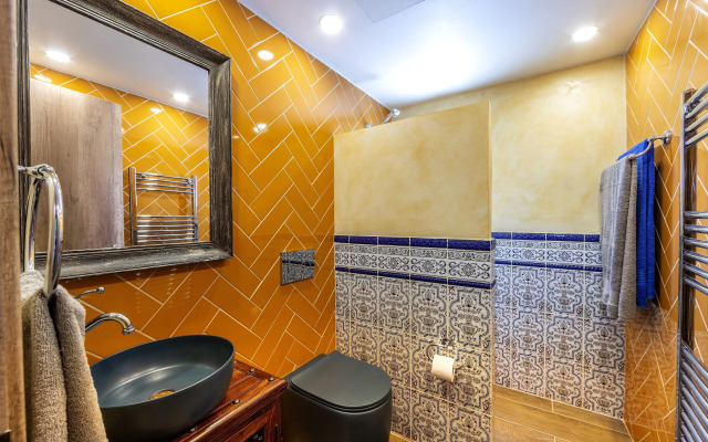 Castle Holiday Apartments