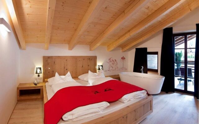 Zin Senfter Residence