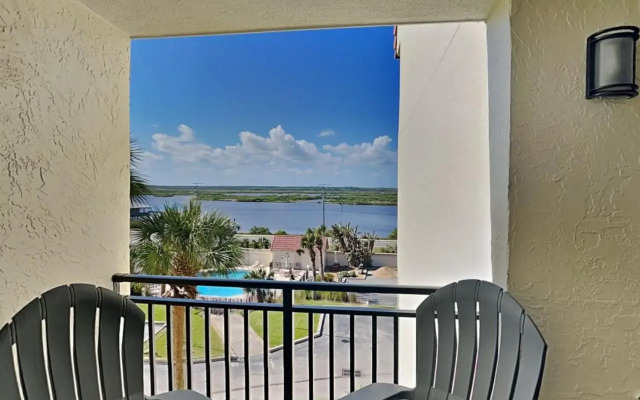 Windjammer Apartment 206