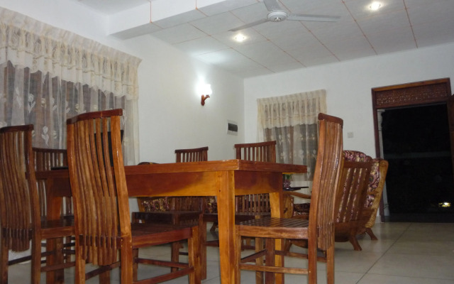 Nest Residence - Hostel