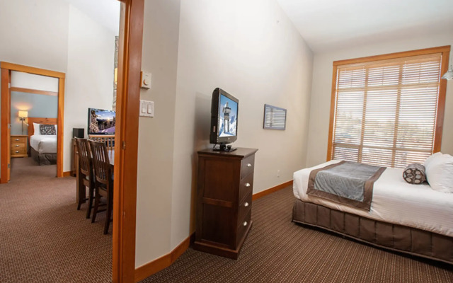 Legends Whistler, by Lodging Ovations