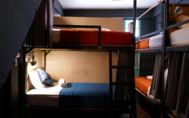 2Street Hostel at Surathani - Adults Only