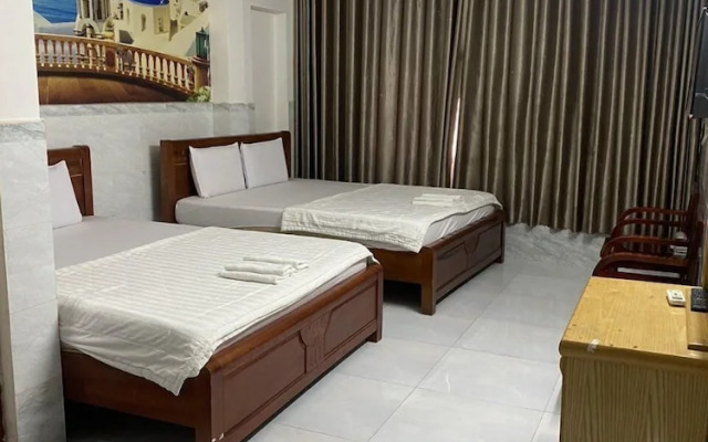 Ngoc Yen Hotel by Bay Luxury