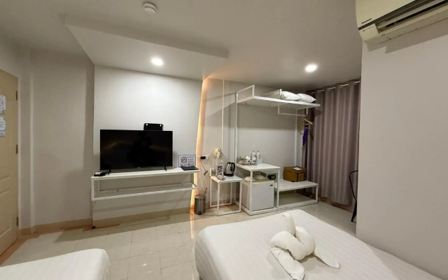 The Patra Hotel - Rama 9