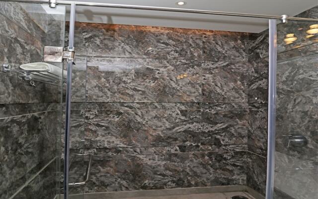 OYO 12464 Hotel C Pearls