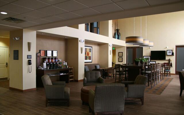 Hampton Inn & Suites Pueblo/North