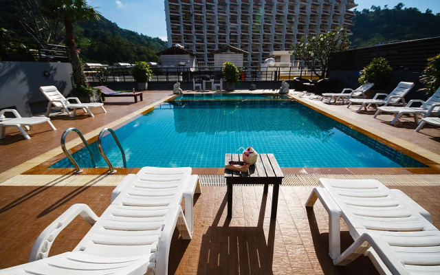 Platinum Hotel
