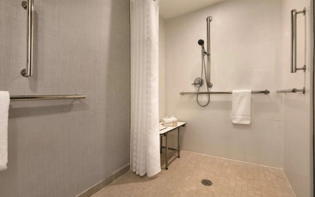 Embassy Suites by Hilton Richmond