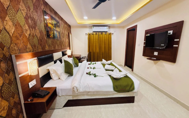 Hotel Golden Crystal