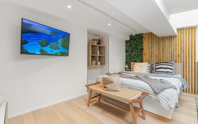 Smart Host (Смарт Хост) на улице Новый Арбат 15