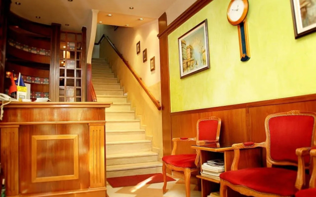 Hotel Lugano Tirana