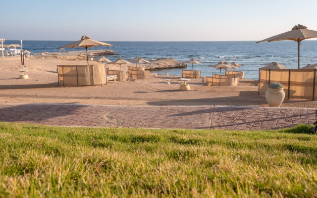Serenity Alma Heights Resort