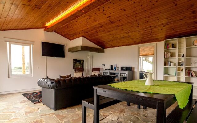 Casa dos Cal os in S o Mateus da Calheta