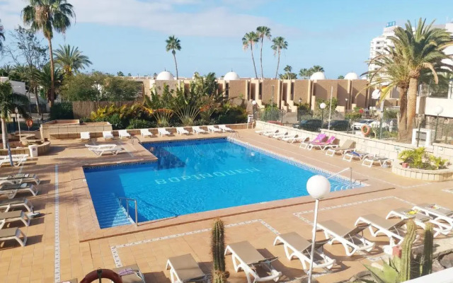 Apartamentos Borinquen