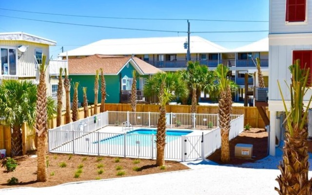 Lil Js Getaway at Romeo Beach #3