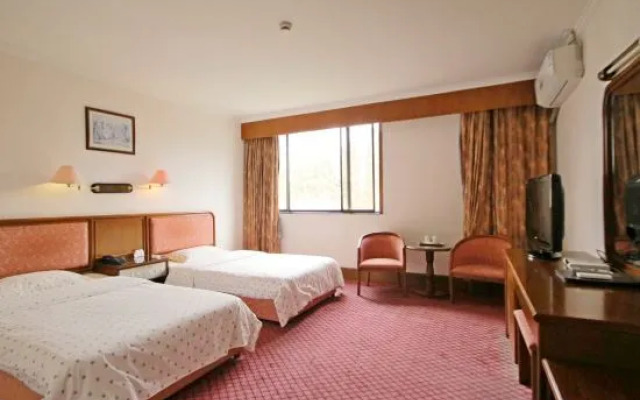 Changcheng Hotel