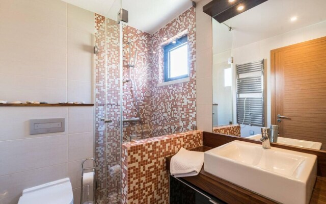 Captivating 2-bed Apartment in Praia da Luz