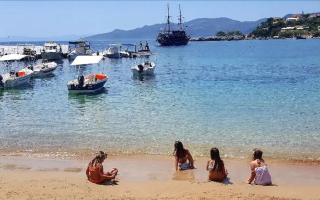 Nikas Rooms & Apartments