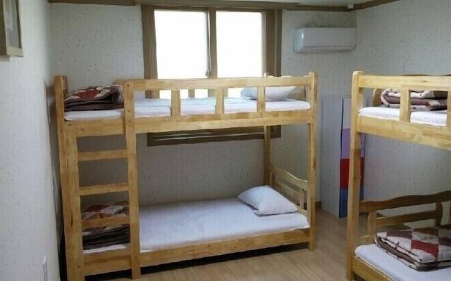 Jeonju Nangman Sidai Guesthouse - Hostel