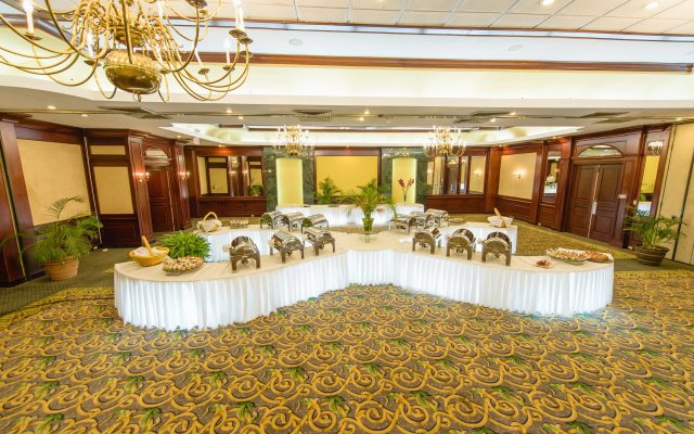 Hotel Globales Camino Real Managua