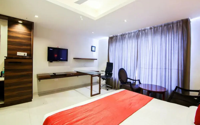 OYO 5561 Hotel Cambean